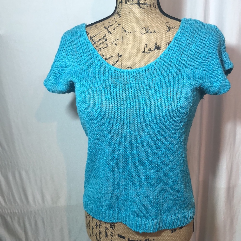 Beautiful knit blue top